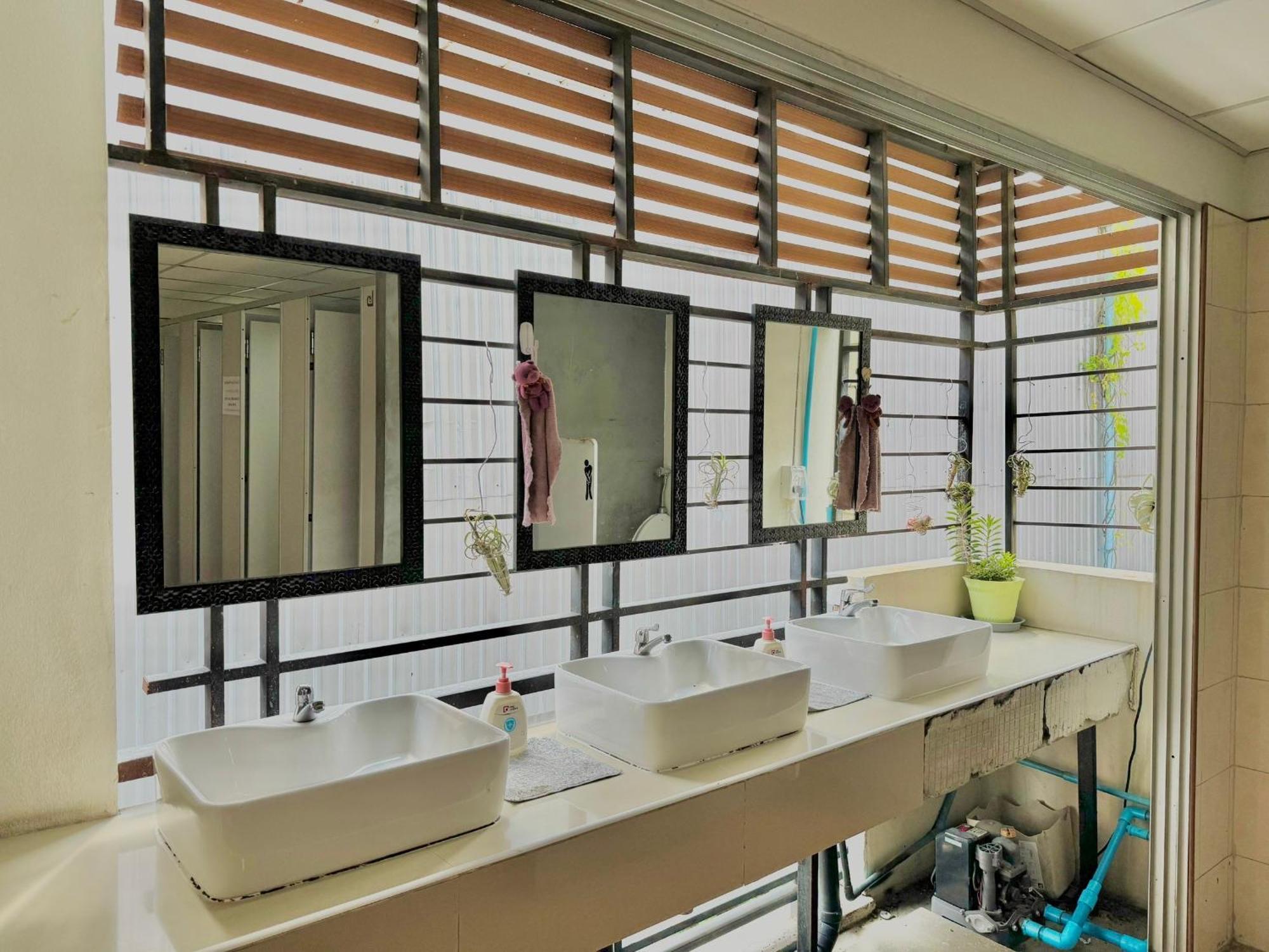 Best Bed Suvarnabhumi Hostel Bangkok Luaran gambar